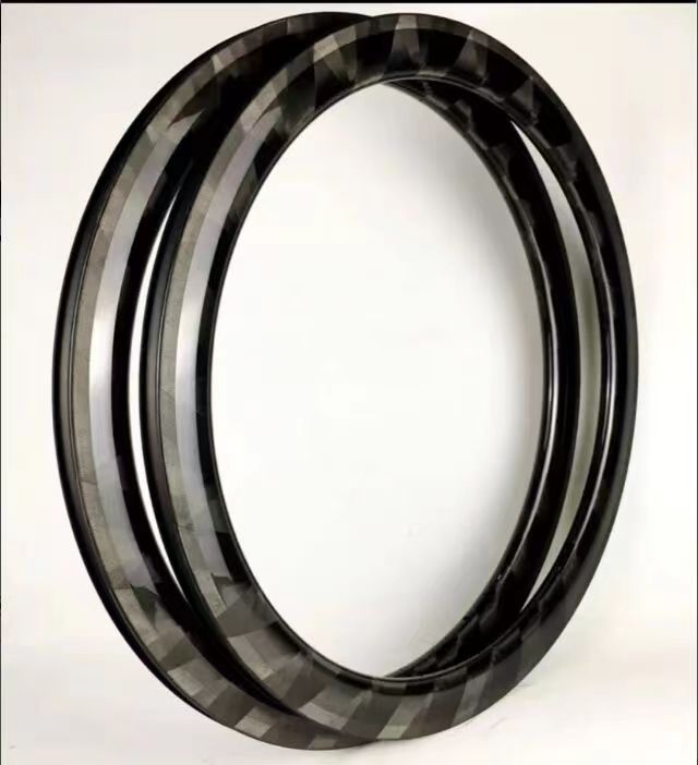 700C 26mm Wide 35mm Super Light Carbon Butterfly Pattern Tubeless Rims ...